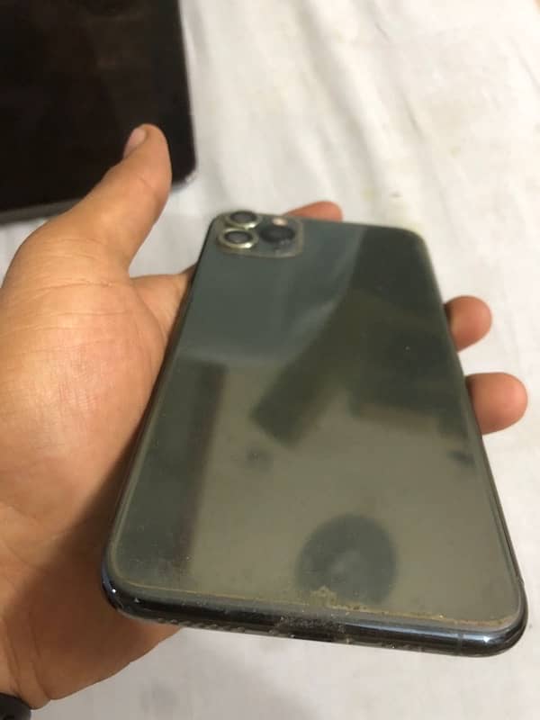 Iphone 11 Pro max PTA Approved 1