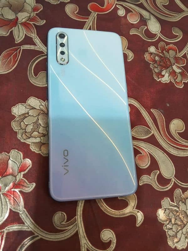 vivo S1 4/128GB with box 0