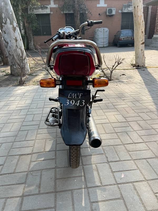 Motorcycle Yamaha Junoon YD 100 3