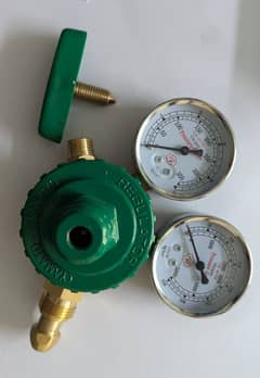 Oxygen welding regulator / Oxygen medical regulator