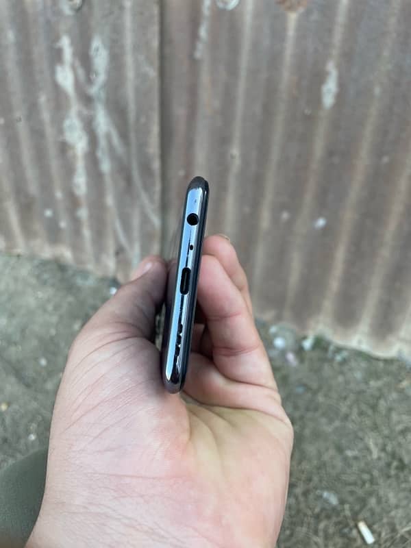 Oppo F17 pro For Sale 3