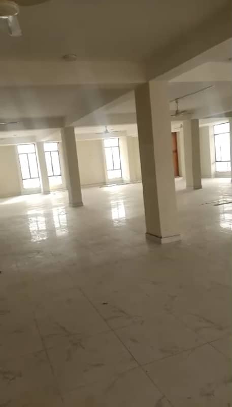 Office Available For Rent 4000 Square Feet In Blue Area 1