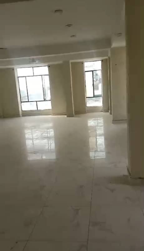 Office Available For Rent 4000 Square Feet In Blue Area 2