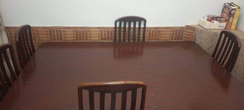 Wooden Dining Table with 6 chairs 0