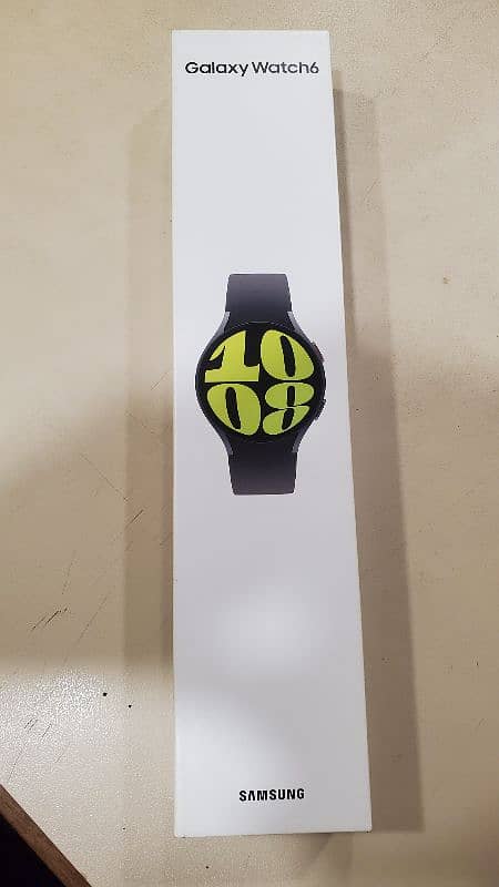 Samsung Galaxy Watch 6 44mm Model SM-R940 0