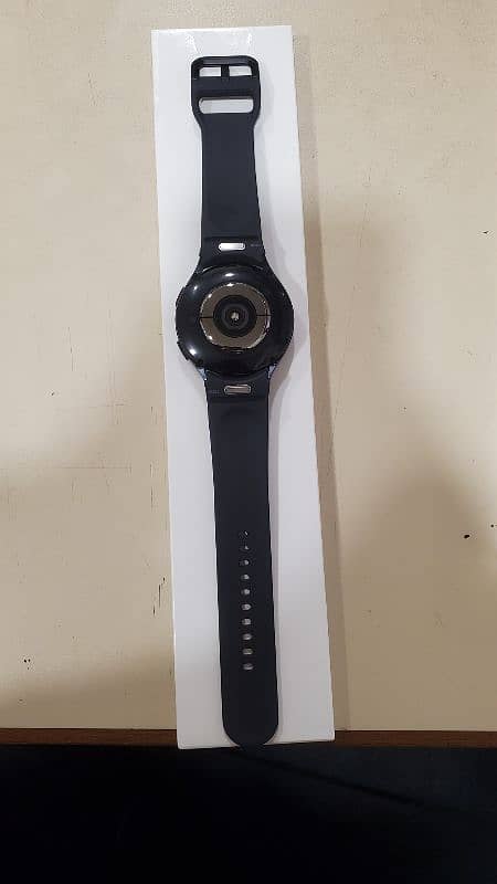 Samsung Galaxy Watch 6 44mm Model SM-R940 5