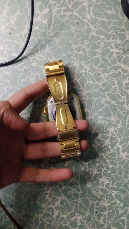 g9 Ultra watch golden edition 3