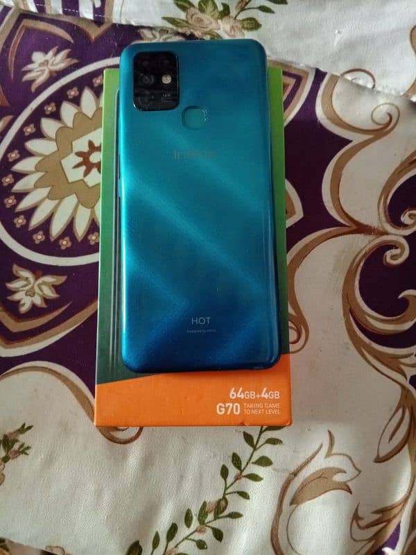 infinix hot 10 4GB ram 64GB return 3