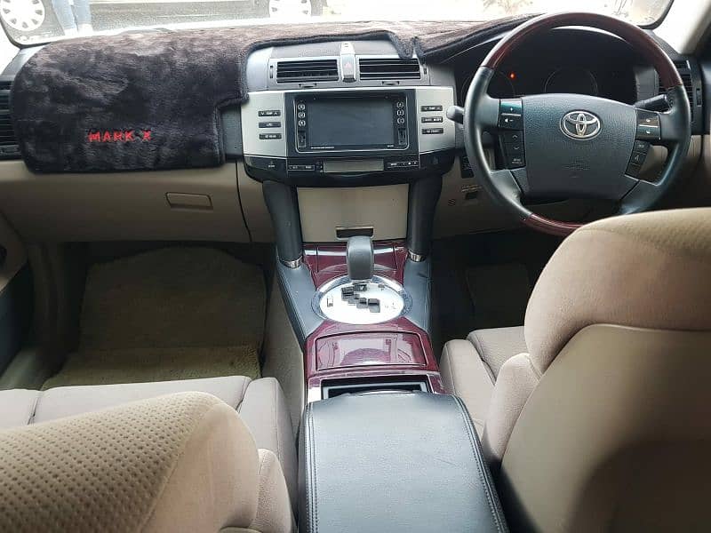 Toyota Mark X 2009 1