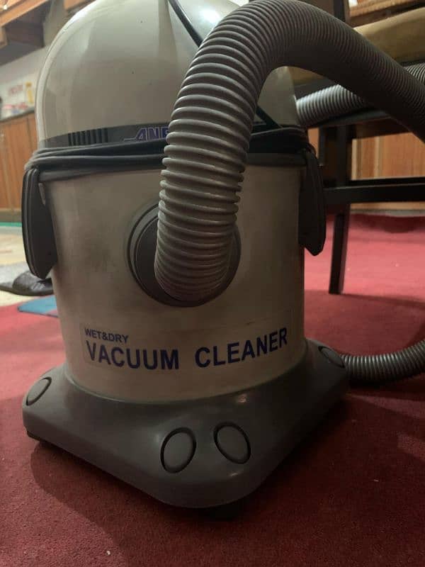 vacuum cleaner 1