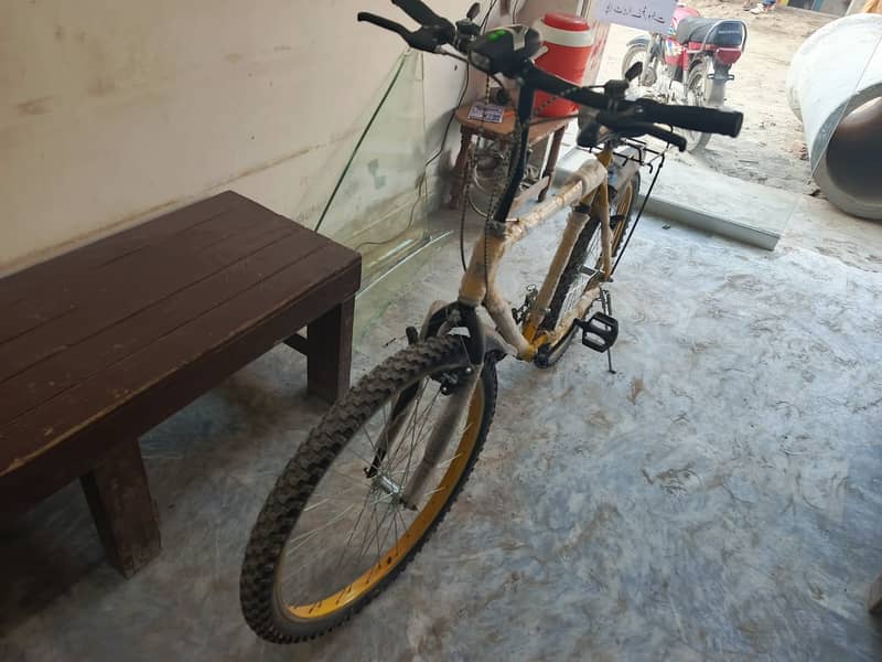 Bycycle For Sale In New Condition 8