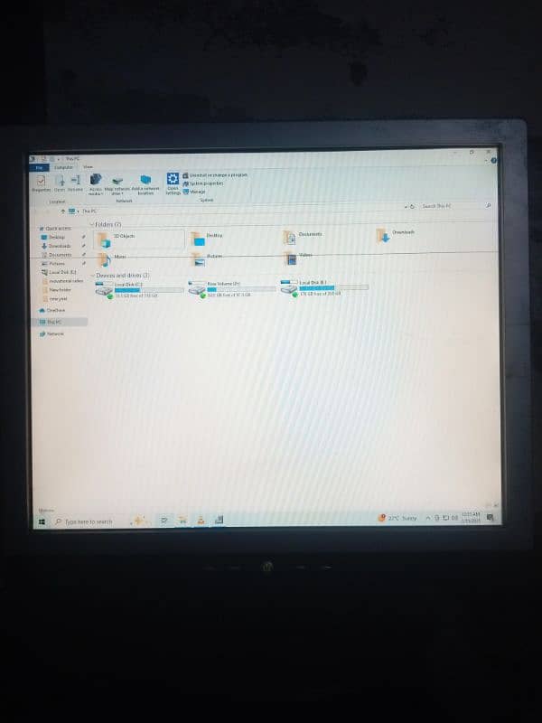 17 inch LCD far sale urgent 3