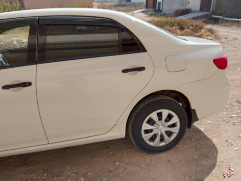 Toyota Corolla XLI 2013 3