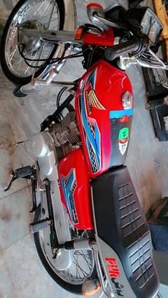 honda 125 good condition 03043333667