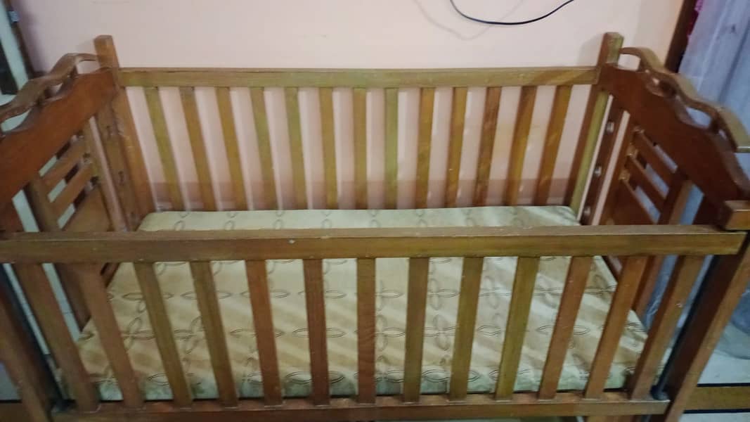 baby cot/ kids cot/ cot / kids bed / baby bed / mastella 0