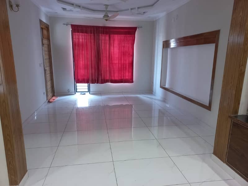 Upper Portion Available For Rent 23