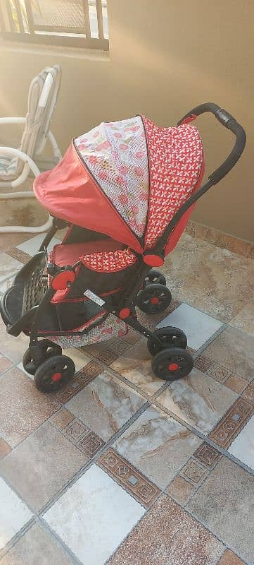 Baby Pram in good condition 3