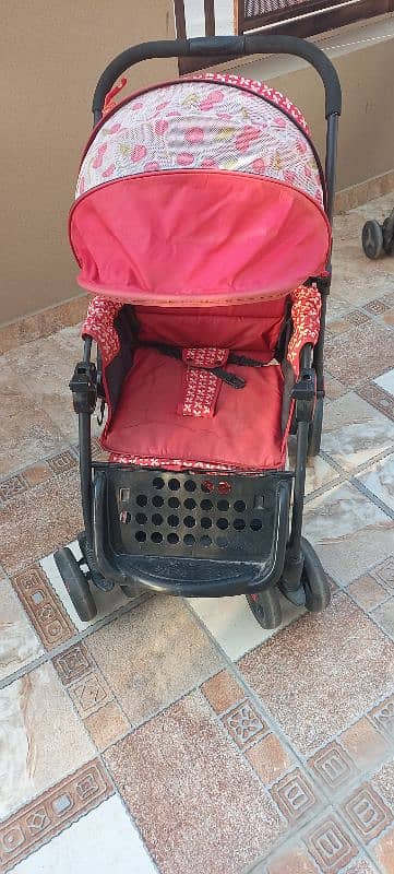 Baby Pram in good condition 4