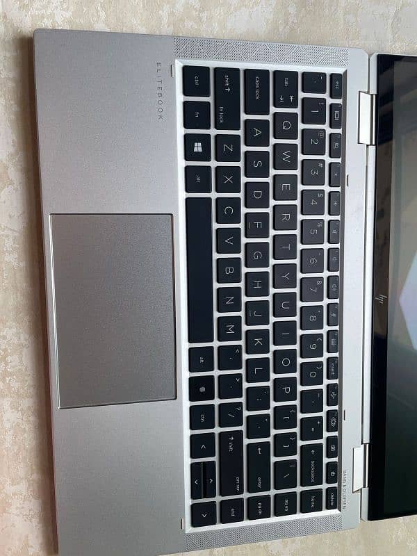 Hp Elite Book 360 cor i 7 10th generation 1
