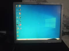 Hp 19 inach LCD far sale urgent