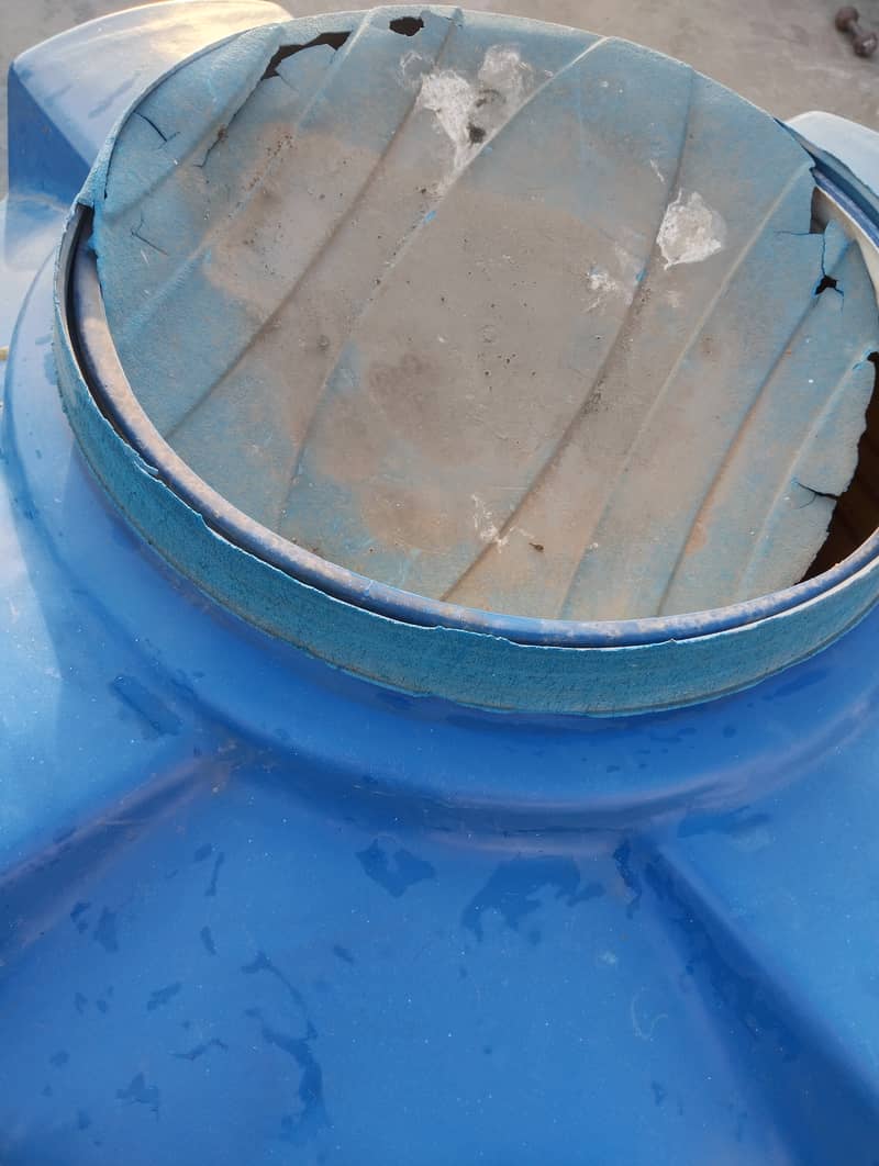 Water tank for sale in used condition 0