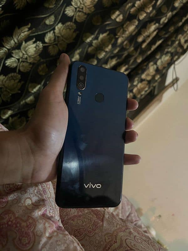 vivo Y17 non pta 6by128 good condition 1