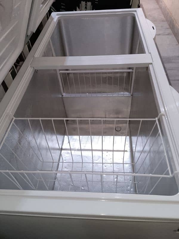 Dawlance deep freezer 03221345693 1