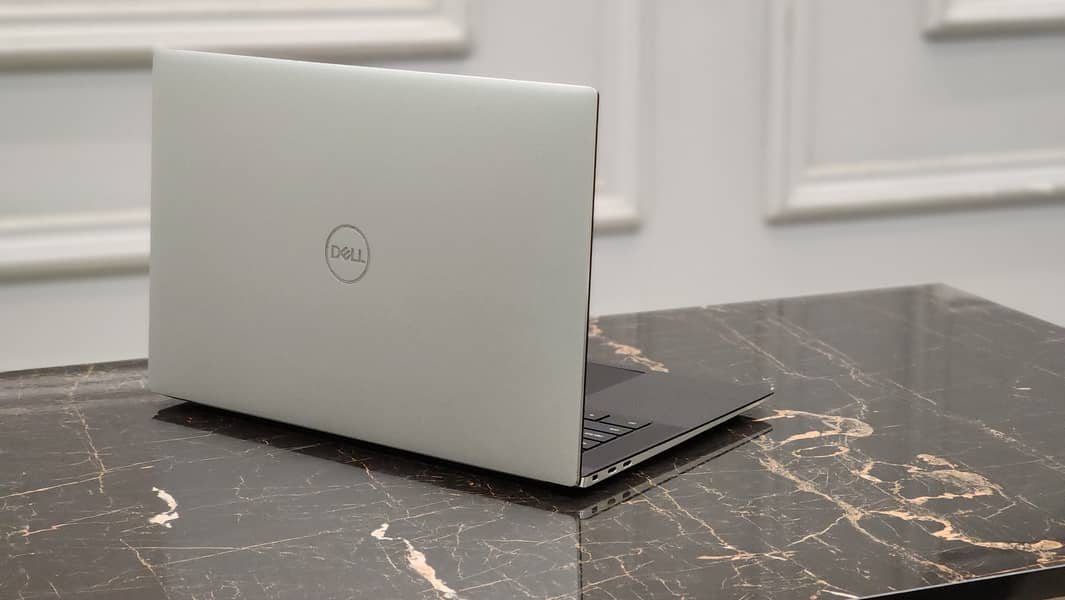 Dell Xps 9500 i7-10750H 16GB/512GB 2