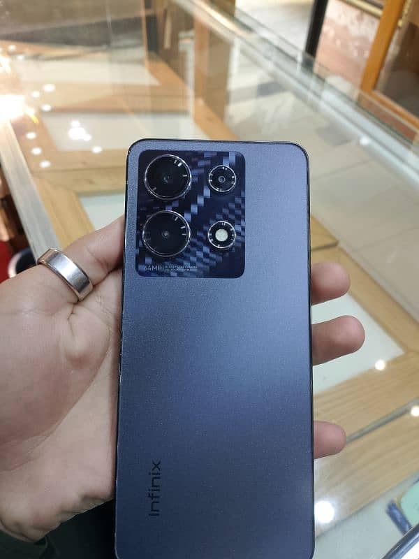 infinite note 30 0