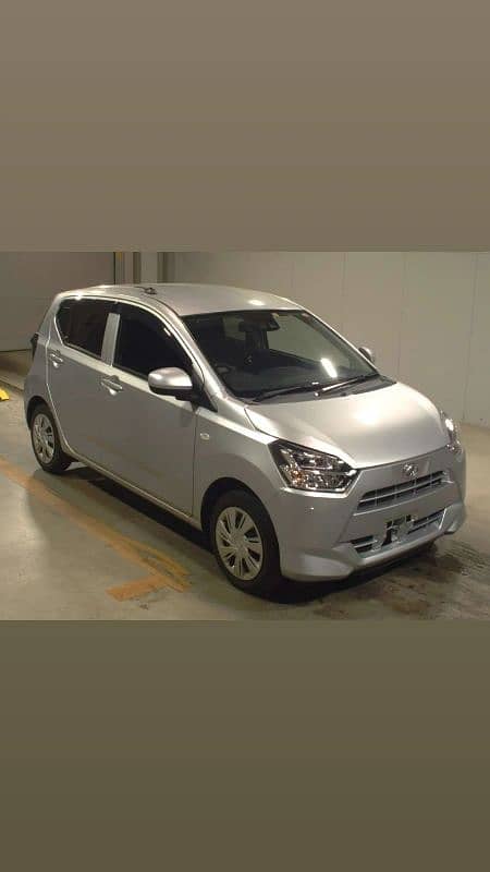 Daihatsu Mira 2021 0