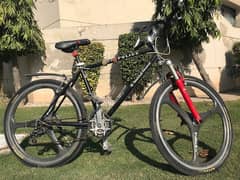 Smith & Wesson Hybrid Bike