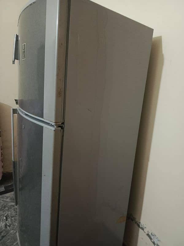 Dawlance Fridge For sale 1