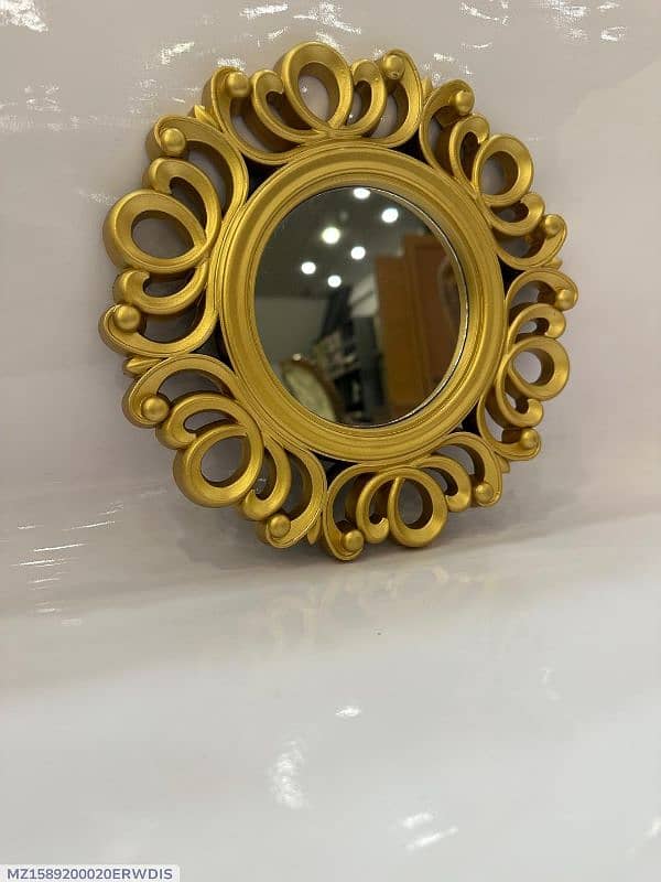 Set of 3 elegant Mirrors 1