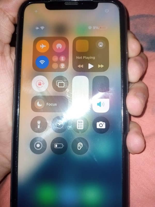 black colour iPhone 11 2