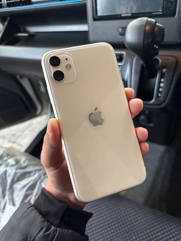 IPhone 11 64GB FU 03365158228 0