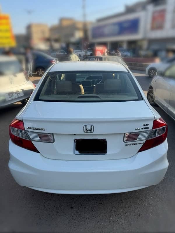 Honda Civic VTi 2014 5