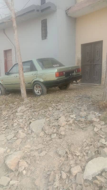 Nissan Sunny 1986 3