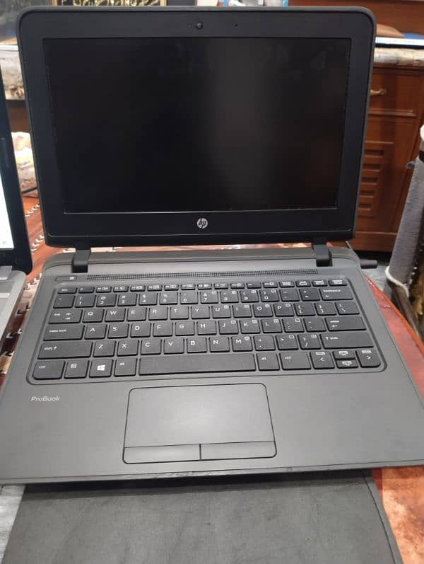 HP PROBOOK 11 G12 2