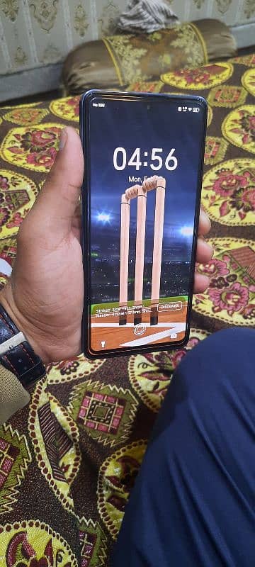 tecno camon 20 8+8 256gb Just phone 5