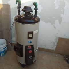 15 gallon eletrice and gas geyser for sale