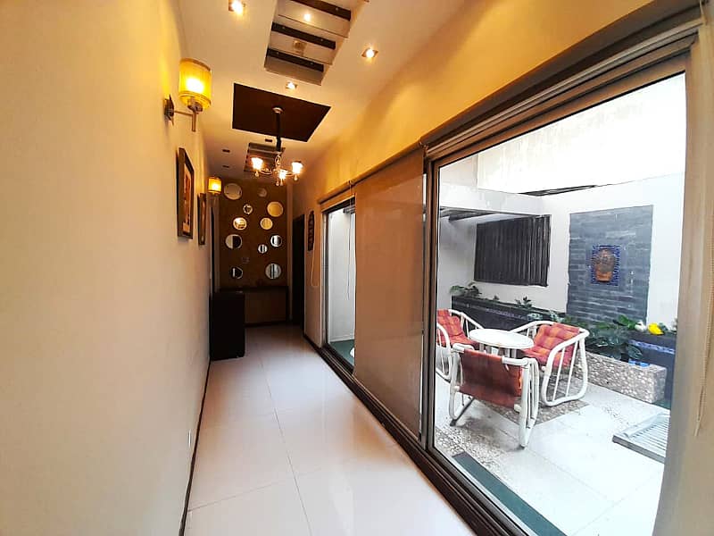 10 MARLA FULLY FURNISHED HOUSE BLOCK D FOR SALE 7