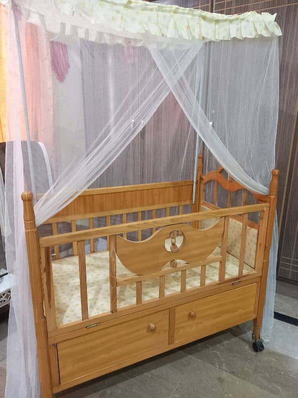 Baby Cot 0