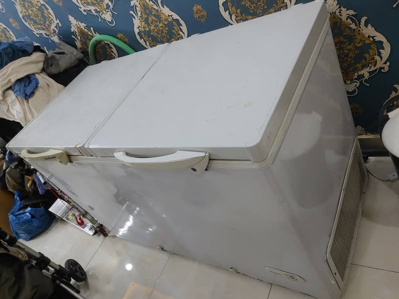 Dawlance Deep Freezer 2 Door Urgent Sell 0