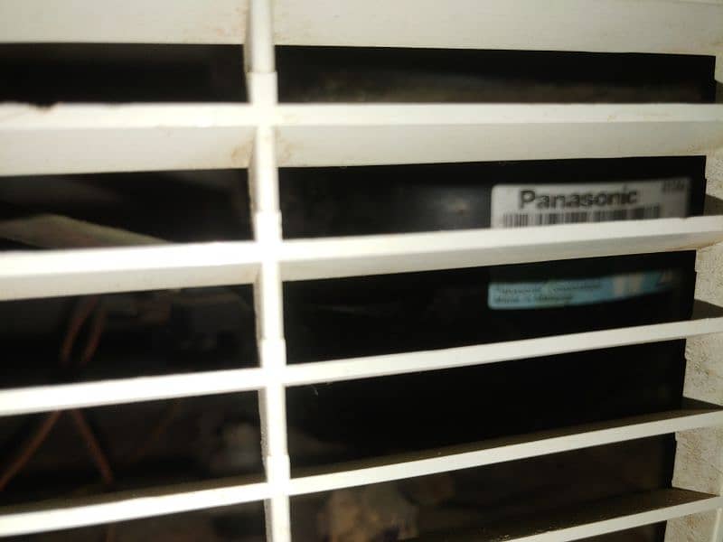 Dawlance Deep Freezer 2 Door Urgent Sell 3