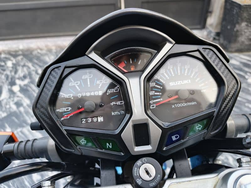 Suzuki GSX125 (Nov 2023) New Condition 6