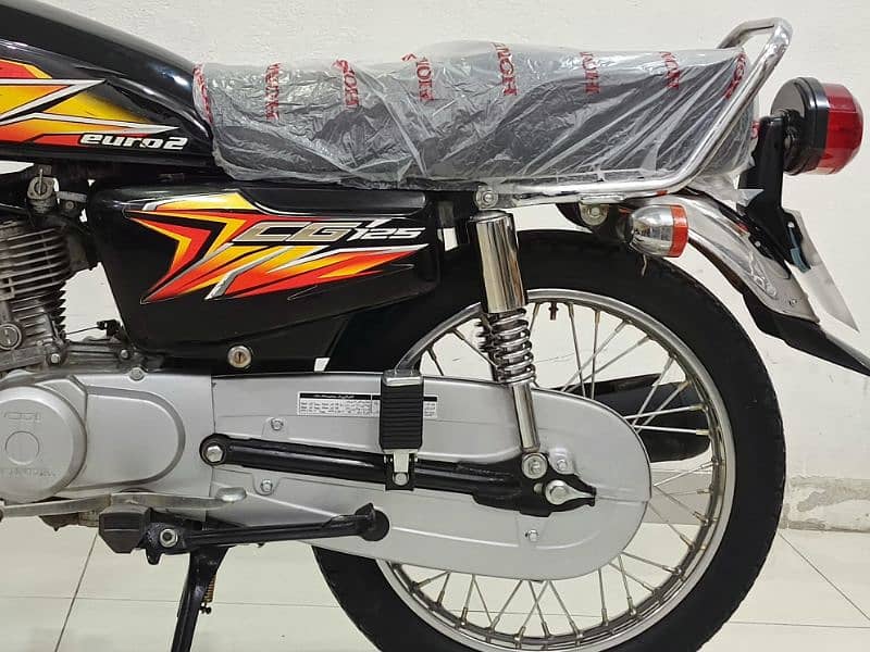 Honda CG 125 2021 Model 3