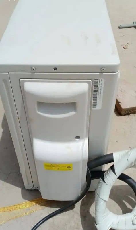 Haire AC DC inverter 1.5 ton urgent for sale 2