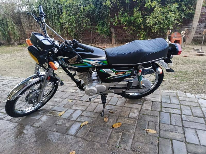 Honda 125 2023 Just Like Brand New 5