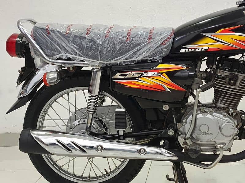 Honda CG 125 2021 Model 3