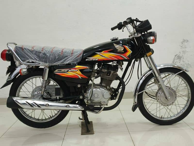 Honda CG 125 2021 Model 4